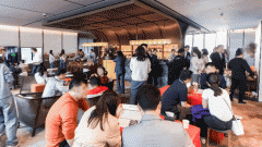 取22年1售罄的楼盘5.7万/㎡比拟